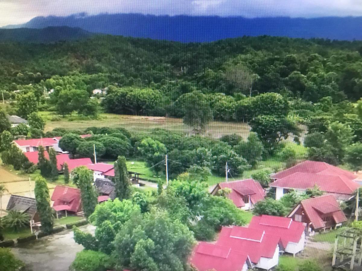 Mae Chaem Hotel And Resort Экстерьер фото
