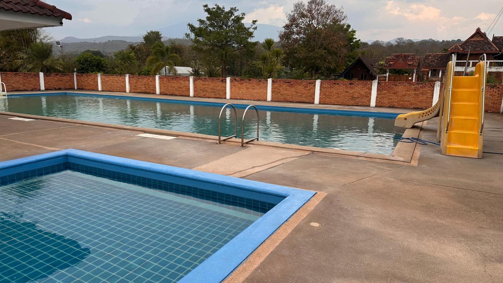 Mae Chaem Hotel And Resort Экстерьер фото